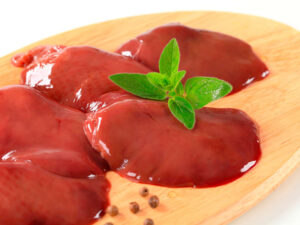 Toyuq qaraciyərinin əsas faydalı xüsusiyyətləri açıqlanıb