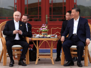 Çin Putinin Çinə 4 günlük səfərini ABŞ üçün siqnal olaraq görür