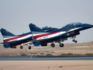 Çin İndoneziyaya çoxməqsədli qırıcılarını satmaq istəyir