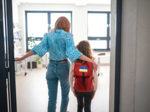 Məlum olub ki, Ukrayna hakimiyyəti uşaqları SVO zonasından Avropaya köçürür