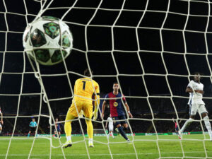 “Barselona”nın “Kamp Nou”da nə vaxt oynaya biləcəyi məlum olub