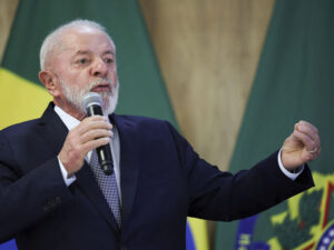 Braziliya Ukraynaya silah göndərməyə icazə verdi