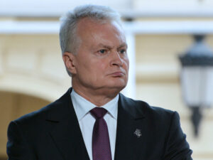 Litva Prezidenti İHA ölkəyə hücum etsə, sığınacaq üçün qaçmayacağını söylədi