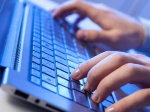 Qanunvericiliyə mediada saxta məlumatların dərcinin qarşısının alınmasına dair tələb daxil edilir