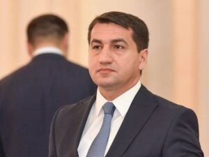 Hikmət Hacıyev: “Ermənistanla Azərbaycan arasında hərbi qarşıdurma və ya eskalasiya gündəmdə deyil”