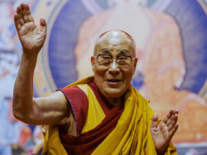 Çin hakimiyyəti Dalay Lamanın reenkarnasiyası ilə bağlı son qərarı verəcək
