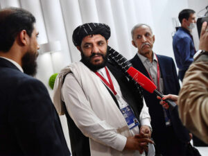 Taliban qadınların kişi diş həkimlərinə getməsini qadağan edib