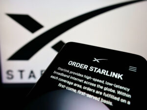 Starlink kütləvi kəsilməyə məruz qalıb