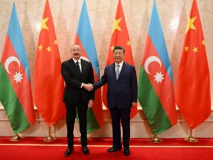 Si Cinpin İlham Əliyevi təbrik edib