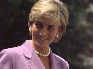 Britaniya şahzadə Diananın ölümünün yeni versiyasını açıqlayıb