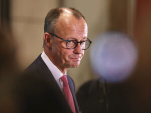 Merz Almaniyanın NATO-nu necə xilas etdiyini izah etdi