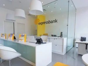 “Expressbank”dan şikayətlər 2 dəfədən çox artıb