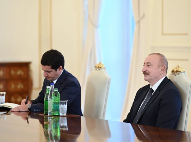 Prezident İlham Əliyev Birləşmiş Ərəb Əmirlikləri Federal Milli Şurasının sədrini qəbul edib Prezident İlham Əliyev Birləşmiş Ərəb Əmirlikləri Federal Milli Şurasının sədrini qəbul edib