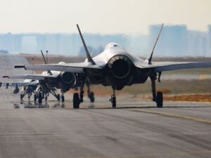 Polşada yerləşən Norveç qırıcıları ilk dəfə olaraq sındırılıb Polşada yerləşən Norveç qırıcıları ilk dəfə olaraq sındırılıb