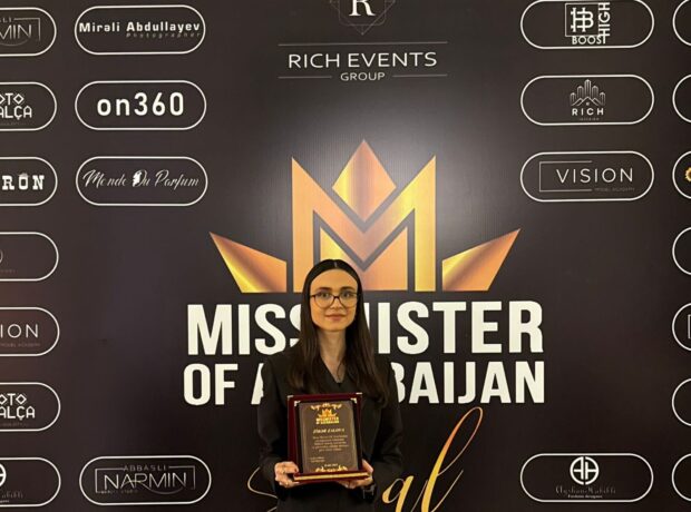 “ZZ Mental Academy” rəhbəri Zibər Zalova mukafata layiq görülüb “ZZ Mental Academy” rəhbəri Zibər Zalova mukafata layiq görülüb