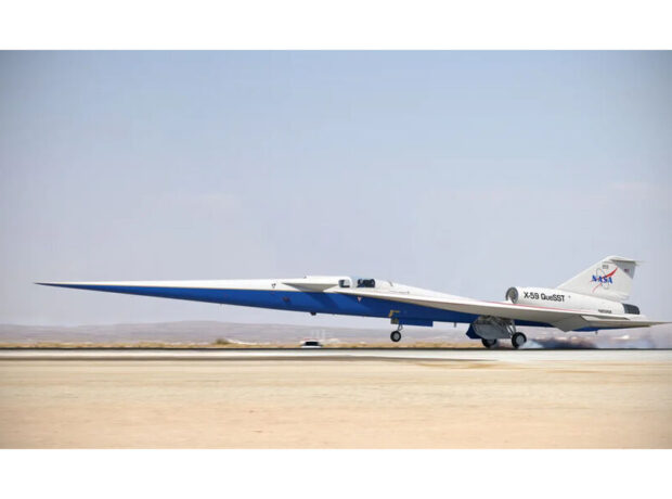 Səsdən sürətli X-59 reaktiv təyyarəsi ilk dəfə səmaya qalxıb Səsdən sürətli X-59 reaktiv təyyarəsi ilk dəfə səmaya qalxıb