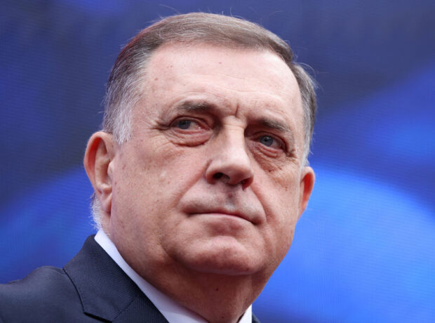 Dodik ABŞ-a sanksiyaların ləğvinə görə təşəkkür etdi Dodik ABŞ-a sanksiyaların ləğvinə görə təşəkkür etdi
