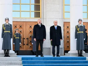 Azərbaycan Prezidenti İlham Əliyevin rəsmi qarşılanma mərasimi keçirilir