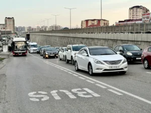 Sumqayıt – Bakıya yolunda avtobuslar üçün xüsusi hərəkət zolağı yaradılıb
