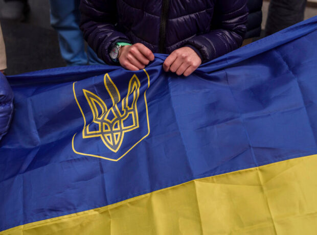 Analitik xəbərdarlıq edib ki, Kiyev NATO-nu münaqişəyə cəlb etmək üçün çıxılmaz tədbirlərə əl ata bilər Analitik xəbərdarlıq edib ki, Kiyev NATO-nu münaqişəyə cəlb etmək üçün çıxılmaz tədbirlərə əl ata bilər