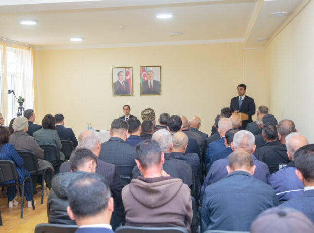 Neftçalanın icra başçısı səyyar görüş keçirib Neftçalanın icra başçısı səyyar görüş keçirib