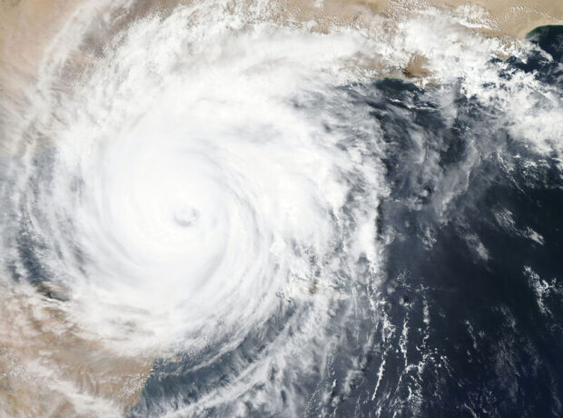 ABŞ-da “Melissa” qasırğası 4-cü kateqoriyaya endirilib ABŞ-da “Melissa” qasırğası 4-cü kateqoriyaya endirilib