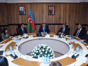 AmCham Azərbaycan nümayəndə heyəti ilə Maliyyə Monitorinqi Xidməti (MMX) arasında yüksək səviyyəli görüş keçirilib AmCham Azərbaycan nümayəndə heyəti ilə Maliyyə Monitorinqi Xidməti (MMX) arasında yüksək səviyyəli görüş keçirilib