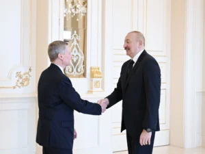 İlham Əliyev ABŞ-nin İsa Məsihin Sonuncu Gün Müqəddəsləri Kilsəsinin nümayəndə heyətini qəbul edib