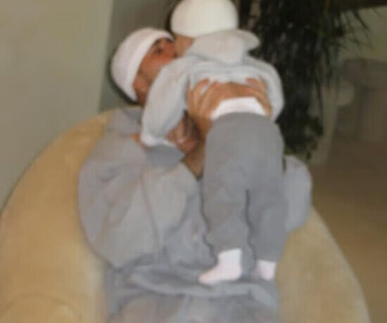 Castin Biber böyüyən oğlu ilə fotosunu paylaşıb Castin Biber böyüyən oğlu ilə fotosunu paylaşıb