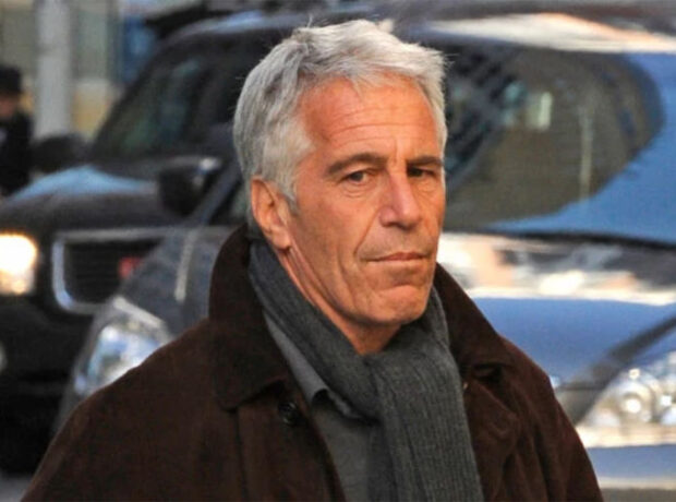 Epstein Trampa görə Putinlə əlaqə saxlamağa çalışıb Epstein Trampa görə Putinlə əlaqə saxlamağa çalışıb