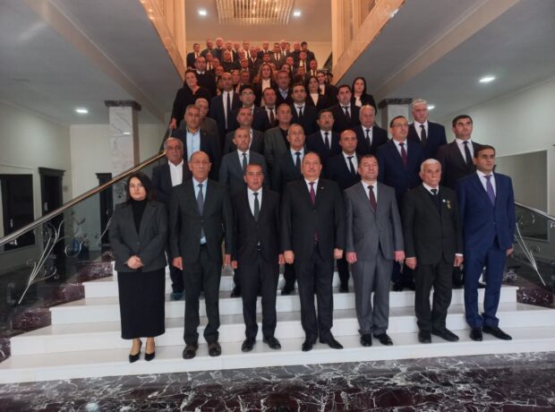 Beyləqan rayonunda “Konstitusiya və Suverenlik İli” çərçivəsində YAP-ın yaradılmasının 33 illiyinə həsr olunmuş tədbir keçirildi Beyləqan rayonunda “Konstitusiya və Suverenlik İli” çərçivəsində YAP-ın yaradılmasının 33 illiyinə həsr olunmuş tədbir keçirildi