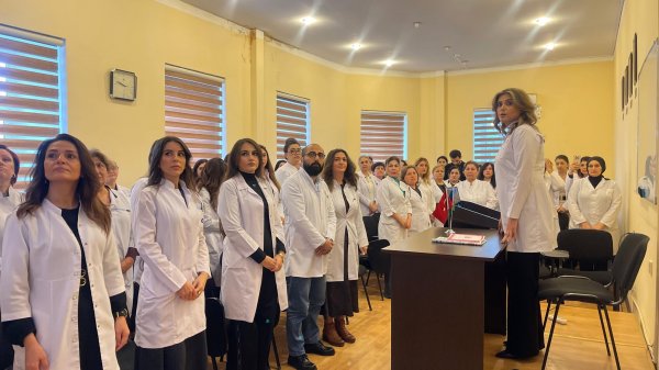 2 nömrəli Klinik Psixiatriya Xəstəxanasında Zəfər Günü qeyd olunub – FOTOLAR 2 nömrəli Klinik Psixiatriya Xəstəxanasında Zəfər Günü qeyd olunub – FOTOLAR