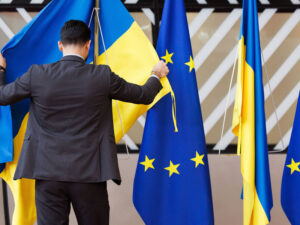 Ukrayna bir il ərzində Qərbdən 50 milyard dollardan çox yardım alıb