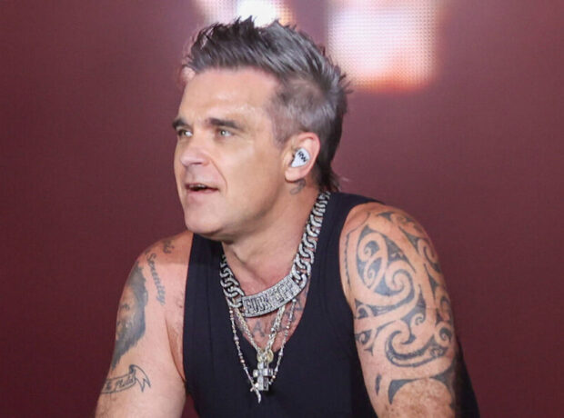 Robbi Uilyams arıqlama iynələrindən sonra korluqla üzləşib Robbi Uilyams arıqlama iynələrindən sonra korluqla üzləşib