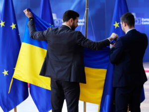 Avropa Komissiyası Macarıstanın veto hüququ səbəbindən Ukraynanın Aİ-yə qoşulma şanslarını qiymətləndirib