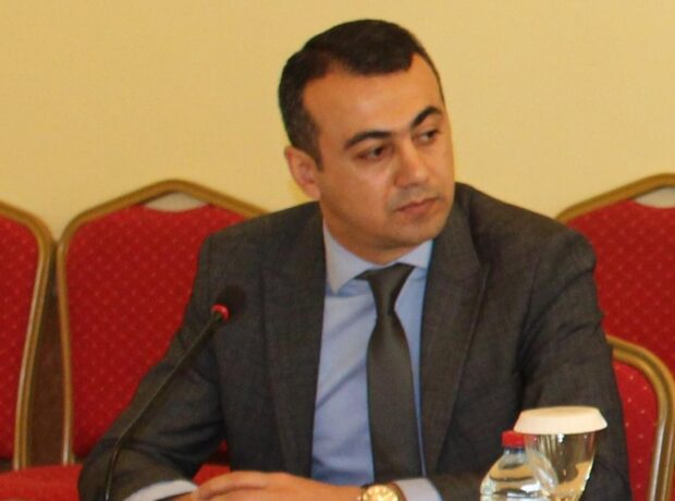 Nurlan Şakiroğlu (Verdiyev) Kənd Təsərrüfatı Nazirliyində mühüm vəzifəyə təyin edildi Nurlan Şakiroğlu (Verdiyev) Kənd Təsərrüfatı Nazirliyində mühüm vəzifəyə təyin edildi