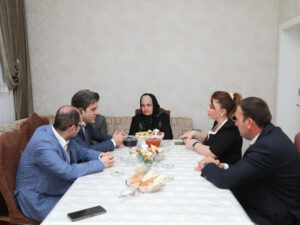 İcbari Sığorta Bürosu şəhid ailələrini ziyarət edib İcbari Sığorta Bürosu şəhid ailələrini ziyarət edib