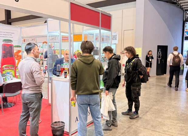 “Azərsun Holdinq” “PeterFood” sərgisində iştirak edir “Azərsun Holdinq” “PeterFood” sərgisində iştirak edir