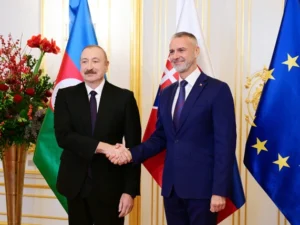 Azərbaycan Prezidentinin Slovakiya Milli Şurasının sədri ilə təkbətək və geniş tərkibdə görüşləri olub