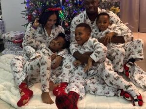 Useyn Bolt sevgilisi və üç övladı ilə nadir fotosunu yayımlayıb