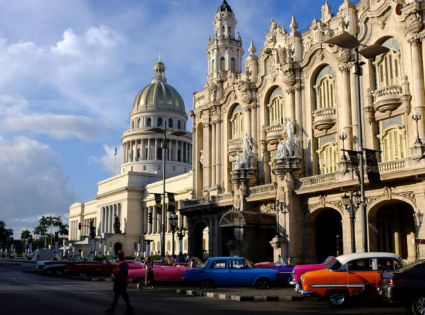 Kuba xarici valyuta üçün üzən məzənnə tətbiq edib Kuba xarici valyuta üçün üzən məzənnə tətbiq edib