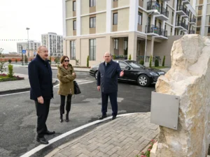 İlham Əliyev Ağdamda 2-ci yaşayış kompleksinin açılışında iştirak edib