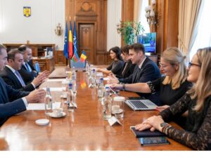 “ASAN xidmət”in Rumıniyada tətbiqi ilə bağlı növbəti müzakirələr aparıldı – FOTOLAR “ASAN xidmət”in Rumıniyada tətbiqi ilə bağlı növbəti müzakirələr aparıldı – FOTOLAR