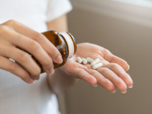 Həkim xəbərdarlıq etdi ki, hansı qida əlavələri dərmanlarla birləşdirilməməlidir Həkim xəbərdarlıq etdi ki, hansı qida əlavələri dərmanlarla birləşdirilməməlidir