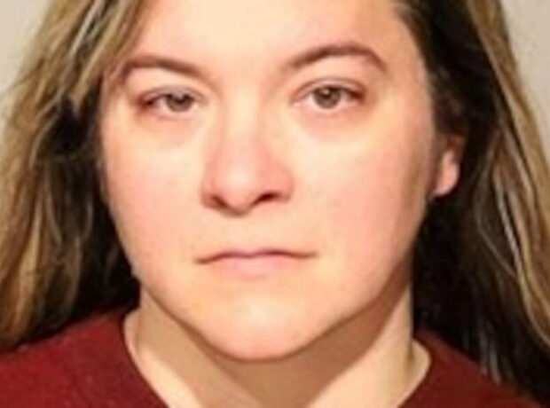 14 yaşlı məktəblini təhqir edən musiqi müəllimi mühakimə olunacaq 14 yaşlı məktəblini təhqir edən musiqi müəllimi mühakimə olunacaq