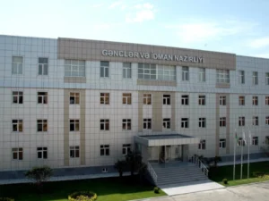 Gənclər və İdman Nazirliyi yeni inzibati binaya köçəcək Gənclər və İdman Nazirliyi yeni inzibati binaya köçəcək