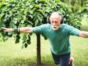 Alimlər hansı şəraitdə idmanın oynaqları daha yaxşı gücləndirdiyini kəşf ediblər