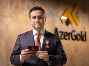 Ariz Tarverdiyev yubiley medalı ilə təltif edilib