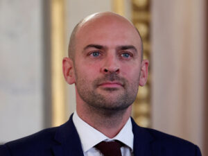 Fransa xarici işlər naziri X sosial media platformasına qarşı cərimə ilə bağlı şərh verib Fransa xarici işlər naziri X sosial media platformasına qarşı cərimə ilə bağlı şərh verib