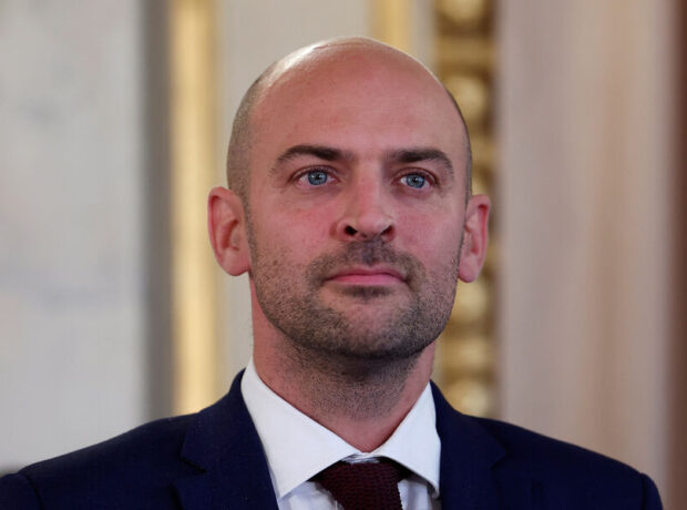 Fransa xarici işlər naziri X sosial media platformasına qarşı cərimə ilə bağlı şərh verib Fransa xarici işlər naziri X sosial media platformasına qarşı cərimə ilə bağlı şərh verib